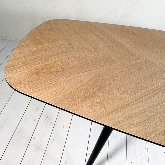 'Elevate' Oval Oak Wood Herringbone dining table - Wild Wood Factory